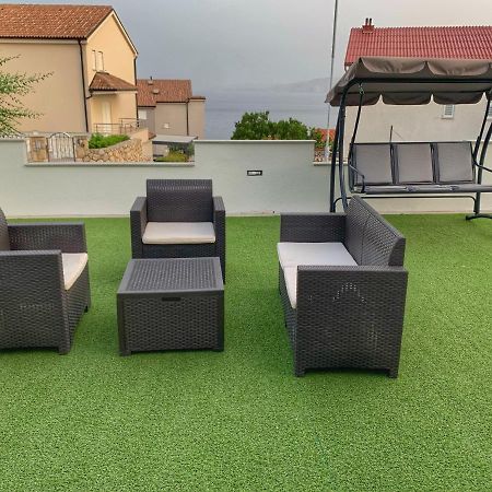 Apartment Lea Mataija Novi Vinodolski Zewnętrze zdjęcie