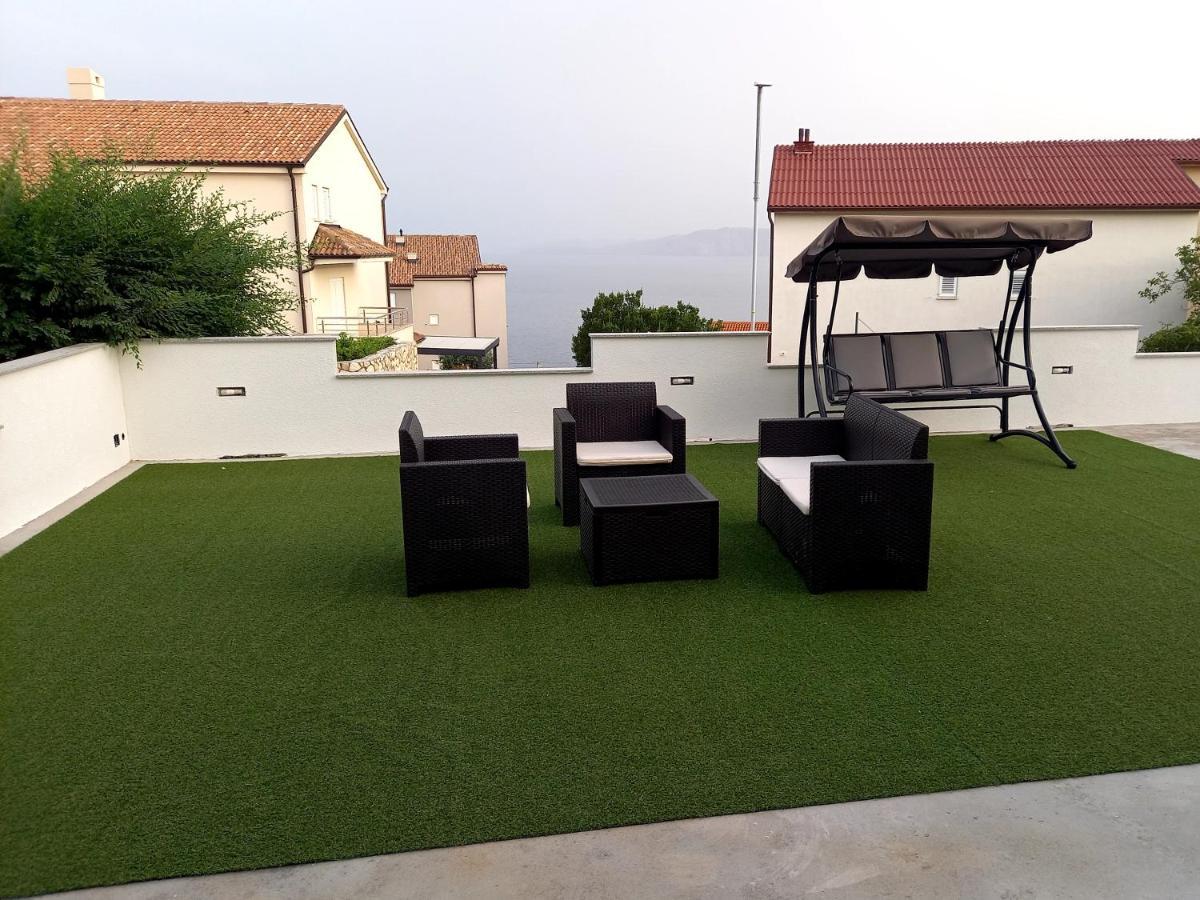Apartment Lea Mataija Novi Vinodolski Zewnętrze zdjęcie
